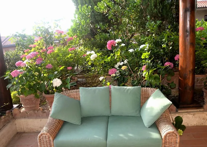 Mocarello アパート ポッジボンシ