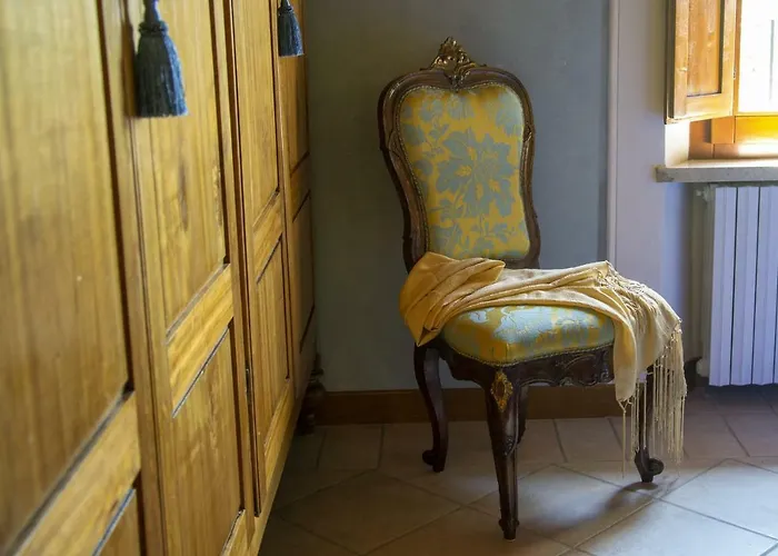 Mocarello アパート ポッジボンシ