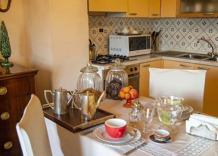 アパート Mocarello ポッジボンシ