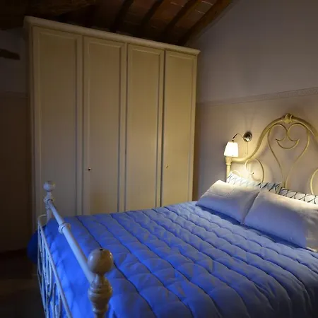 Mocarello Apartment *